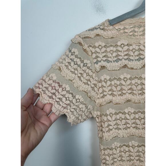 Free People Lace Baby Tee Size Small Cream Beige EUC - Picture 6 of 7